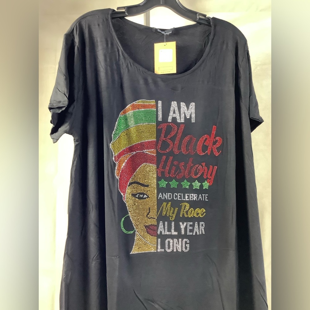 Black History Top Short Sleeve Tunic Fish Tail Hem Scoop Neck Sz 2X/3X